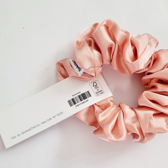NEW Spoiled Child Peach Scrunchie🧡🩷 - Picture 5 of 6